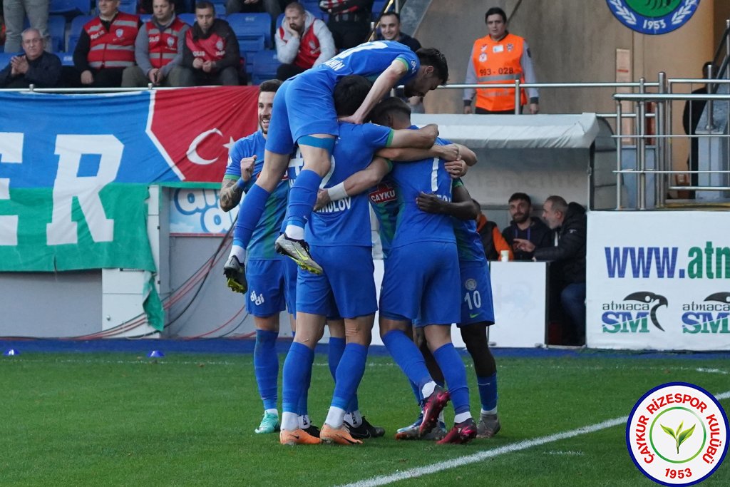 ÇAYKUR RİZESPOR 3 - 2 RAMS BAŞAKŞEHİR FUTBOL KULÜBÜ