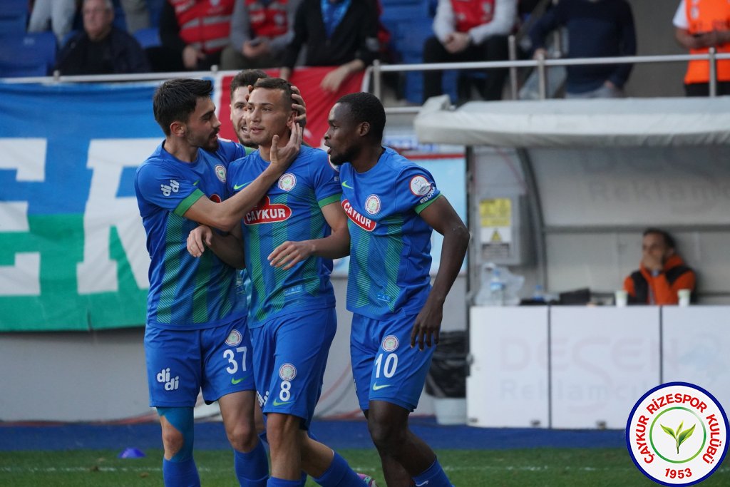 ÇAYKUR RİZESPOR 3 - 2 RAMS BAŞAKŞEHİR FUTBOL KULÜBÜ