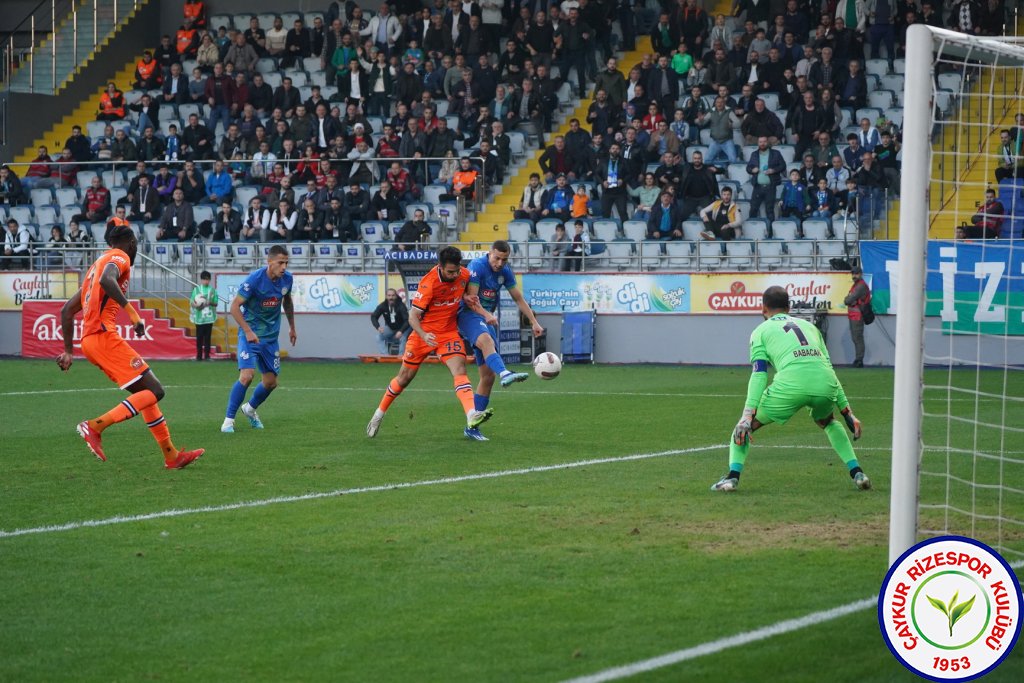 ÇAYKUR RİZESPOR 3 - 2 RAMS BAŞAKŞEHİR FUTBOL KULÜBÜ