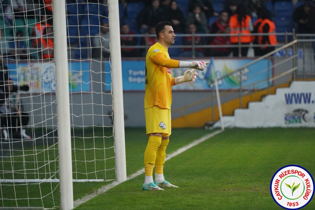 ÇAYKUR RİZESPOR 3 - 2 RAMS BAŞAKŞEHİR FUTBOL KULÜBÜ