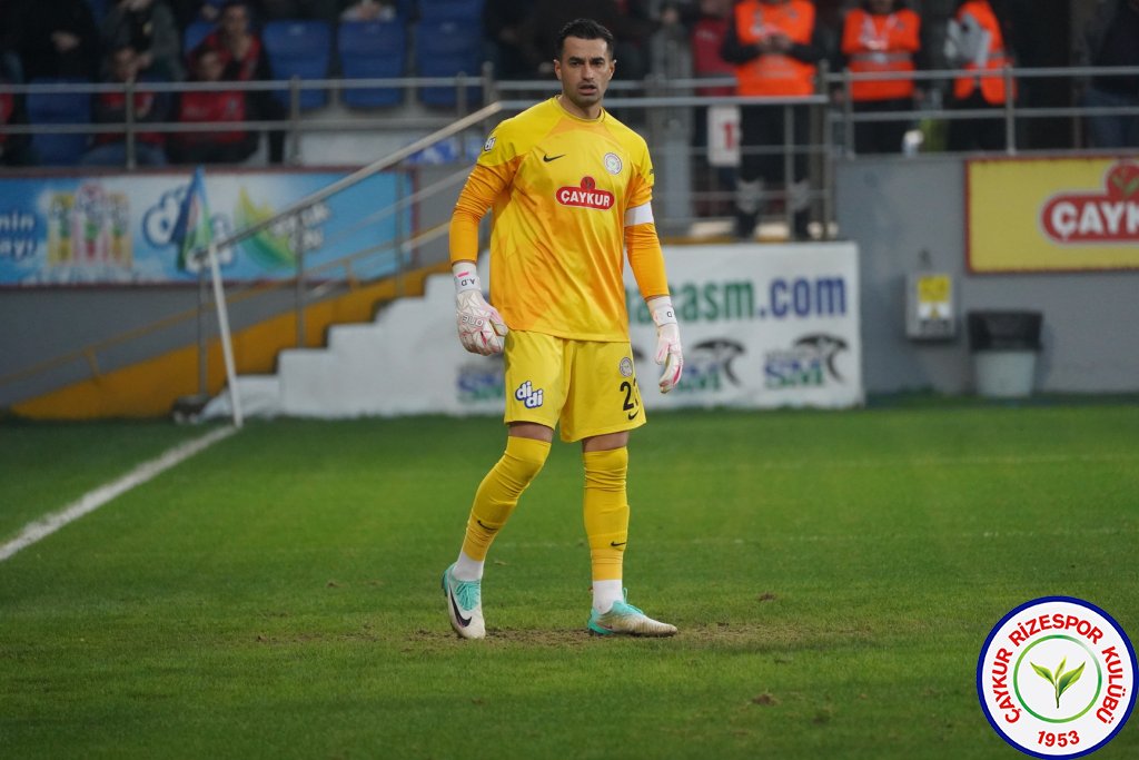 ÇAYKUR RİZESPOR 3 - 2 RAMS BAŞAKŞEHİR FUTBOL KULÜBÜ