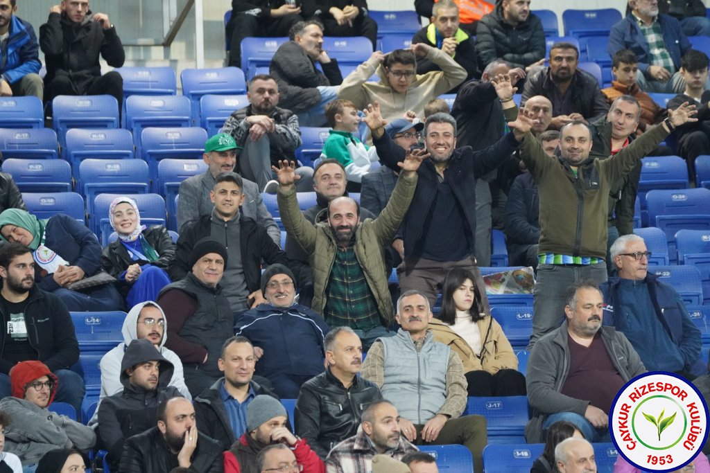 ÇAYKUR RİZESPOR 3 - 2 RAMS BAŞAKŞEHİR FUTBOL KULÜBÜ