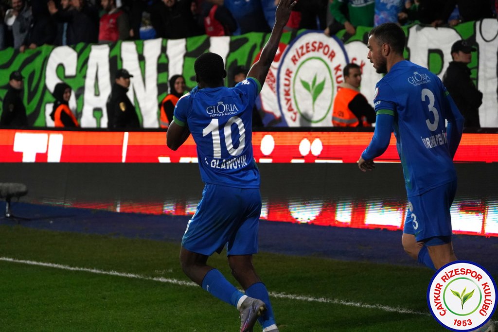 ÇAYKUR RİZESPOR 3 - 2 RAMS BAŞAKŞEHİR FUTBOL KULÜBÜ