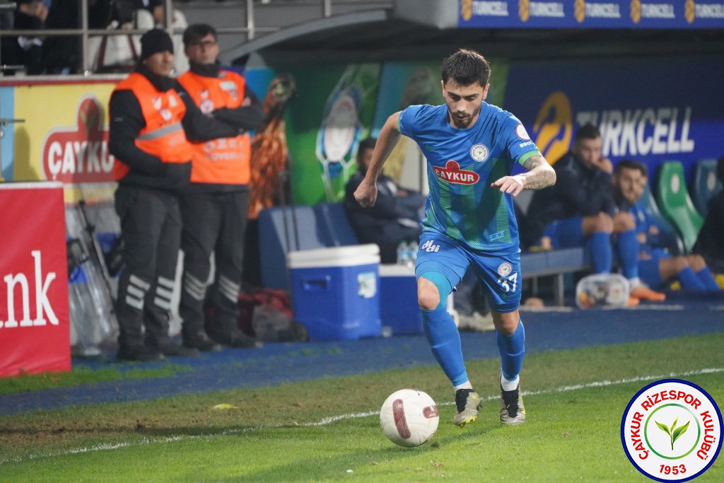 ÇAYKUR RİZESPOR 3 - 2 RAMS BAŞAKŞEHİR FUTBOL KULÜBÜ