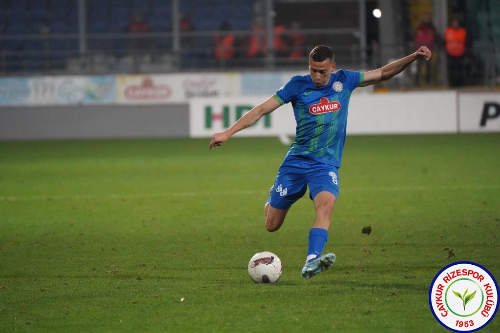 ÇAYKUR RİZESPOR 3 - 2 RAMS BAŞAKŞEHİR FUTBOL KULÜBÜ