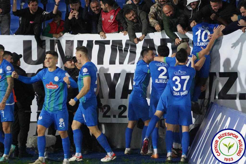 ÇAYKUR RİZESPOR 3 - 2 RAMS BAŞAKŞEHİR FUTBOL KULÜBÜ