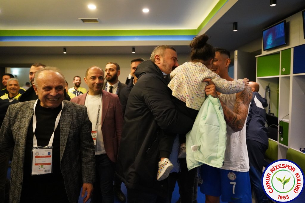 ÇAYKUR RİZESPOR 3 - 2 RAMS BAŞAKŞEHİR FUTBOL KULÜBÜ