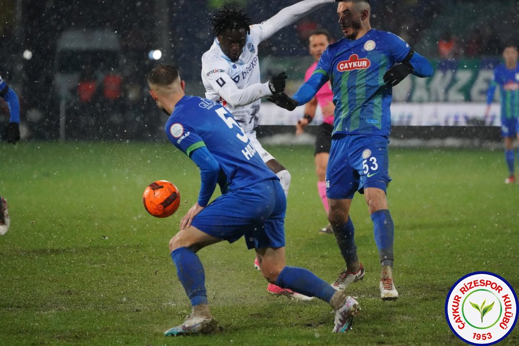 ÇAYKUR RİZESPOR A.Ş. 1 - 0 YUKATEL ADANA DEMİRSPOR A.Ş.