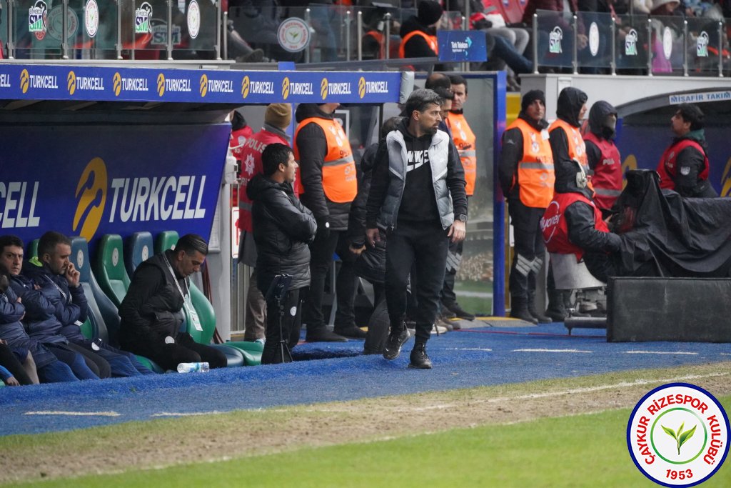 ÇAYKUR RİZESPOR A.Ş. 0 - 0 TÜMOSAN KONYASPOR