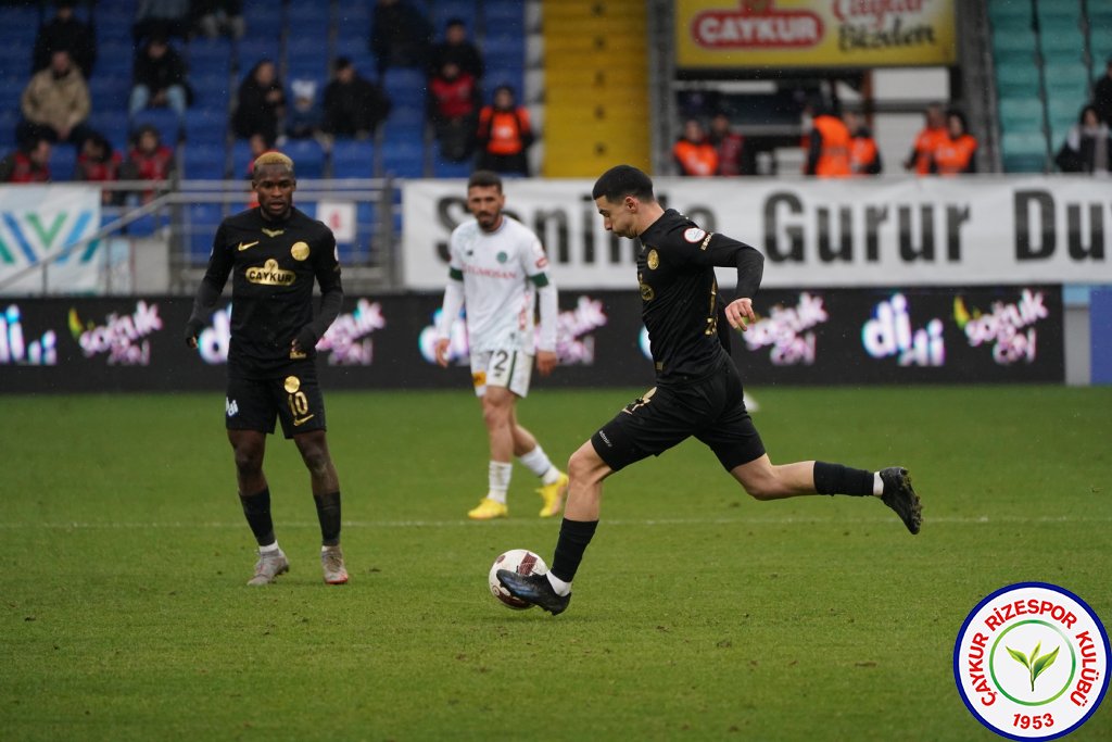 ÇAYKUR RİZESPOR A.Ş. 0 - 0 TÜMOSAN KONYASPOR