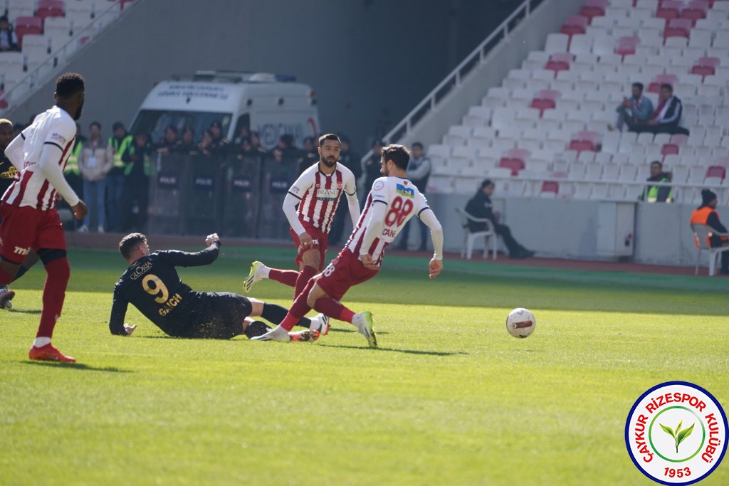 EMS YAPI SİVASSPOR 1 - 0 ÇAYKUR RİZESPOR