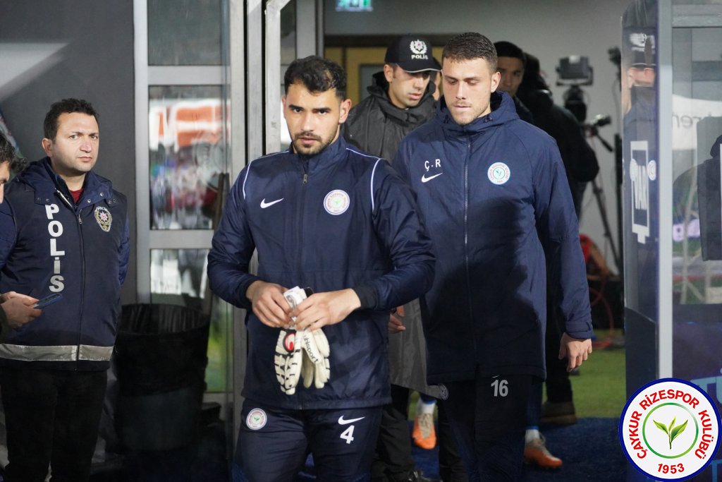 ÇAYKUR RİZESPOR A.Ş. 1 - 3 FENERBAHÇE A.Ş.