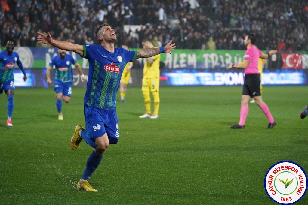 ÇAYKUR RİZESPOR A.Ş. 1 - 3 FENERBAHÇE A.Ş.