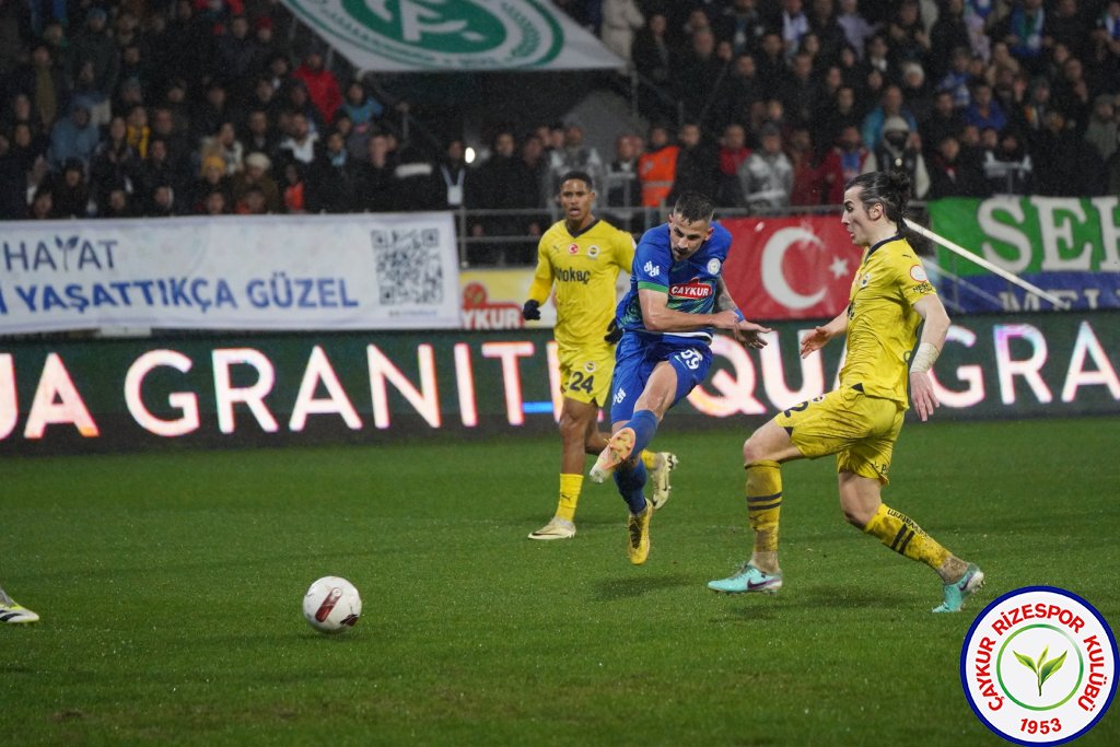ÇAYKUR RİZESPOR A.Ş. 1 - 3 FENERBAHÇE A.Ş.