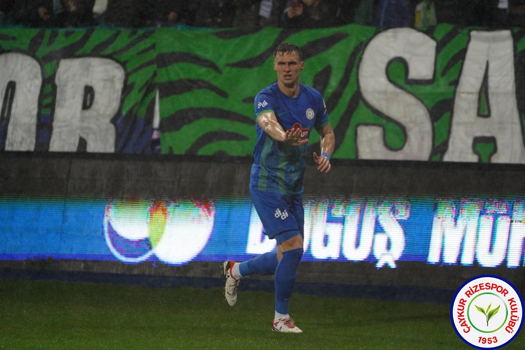 ÇAYKUR RİZESPOR A.Ş. 1 - 3 FENERBAHÇE A.Ş.