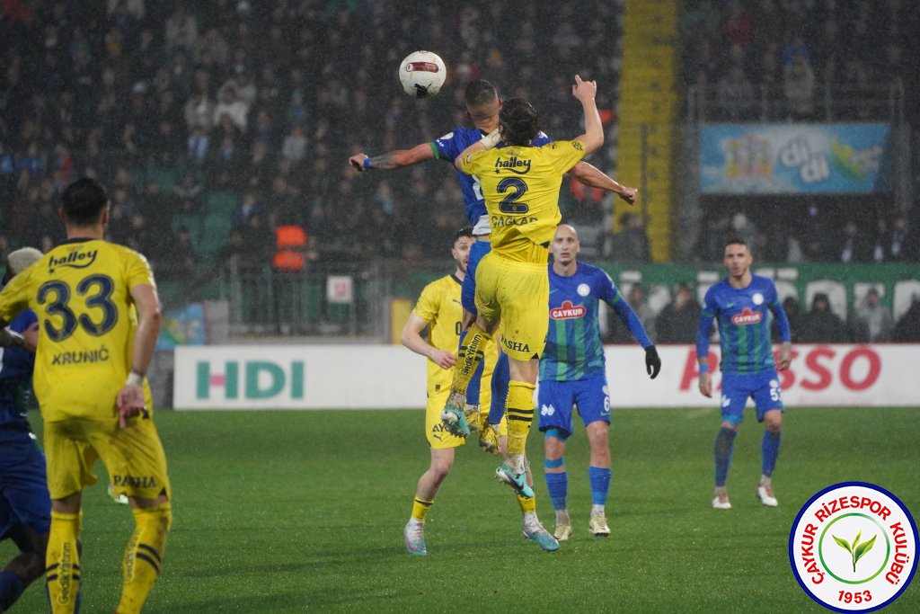 ÇAYKUR RİZESPOR A.Ş. 1 - 3 FENERBAHÇE A.Ş.