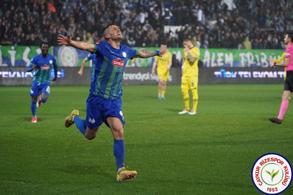 ÇAYKUR RİZESPOR A.Ş. 1 - 3 FENERBAHÇE A.Ş.