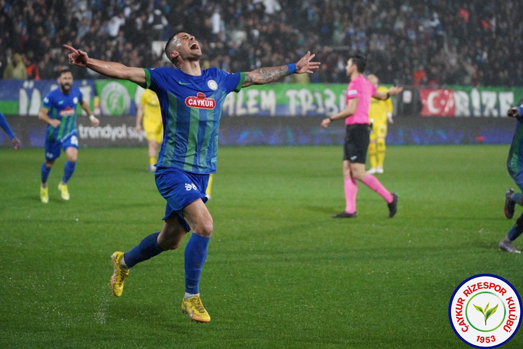 ÇAYKUR RİZESPOR A.Ş. 1 - 3 FENERBAHÇE A.Ş.