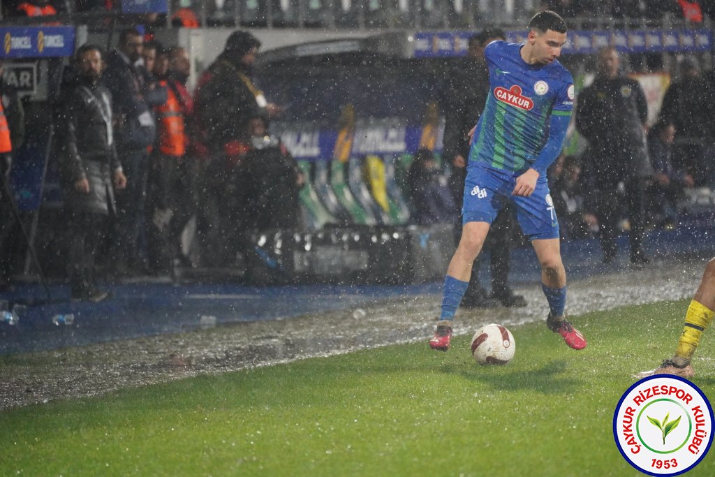 ÇAYKUR RİZESPOR A.Ş. 1 - 3 FENERBAHÇE A.Ş.