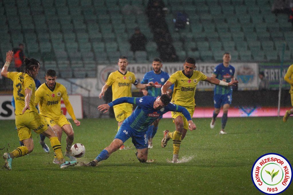 ÇAYKUR RİZESPOR A.Ş. 1 - 3 FENERBAHÇE A.Ş.