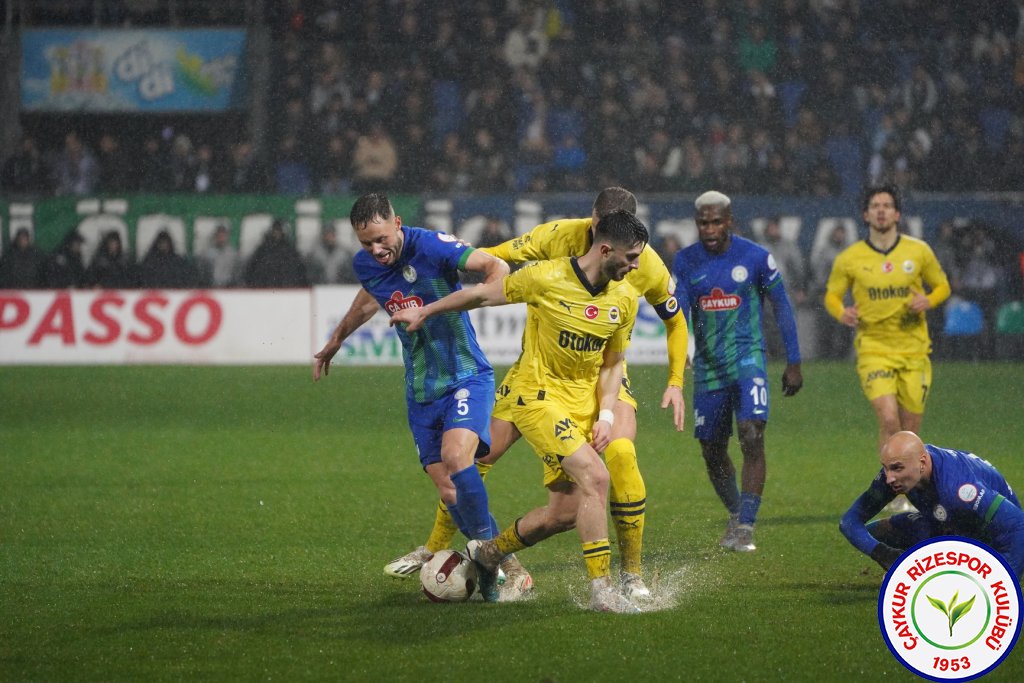 ÇAYKUR RİZESPOR A.Ş. 1 - 3 FENERBAHÇE A.Ş.