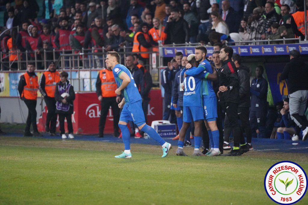 ÇAYKUR RİZESPOR A.Ş. 3 - 0 MONDİHOME KAYSERİSPOR