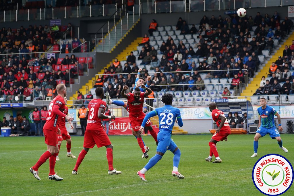 ÇAYKUR RİZESPOR 3 - 1 GAZİANTEP FK