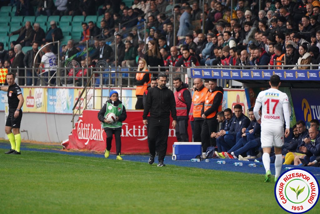 ÇAYKUR RİZESPOR A.Ş. 3 - 0 BITEXEN ANTALYASPOR