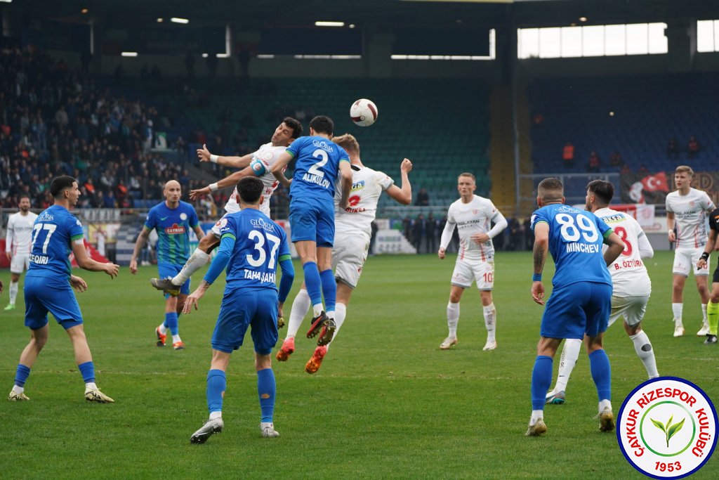 ÇAYKUR RİZESPOR A.Ş. 3 - 0 BITEXEN ANTALYASPOR