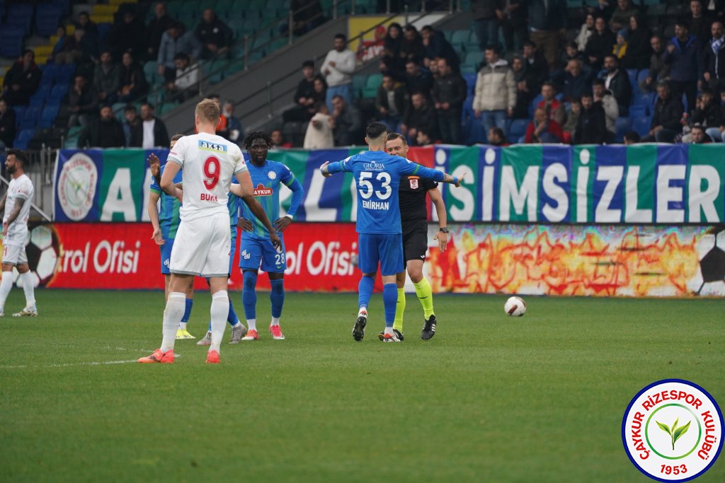 ÇAYKUR RİZESPOR A.Ş. 3 - 0 BITEXEN ANTALYASPOR