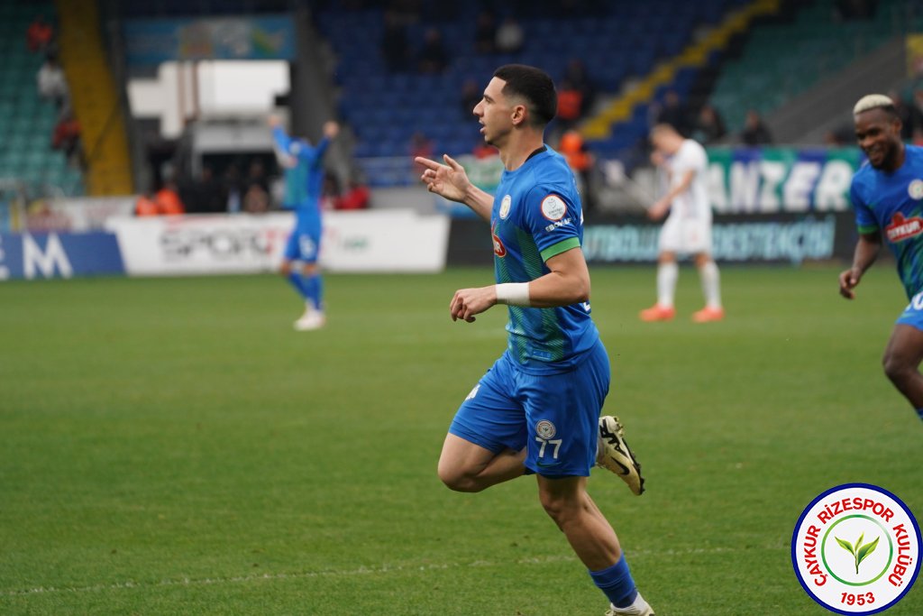 ÇAYKUR RİZESPOR A.Ş. 3 - 0 BITEXEN ANTALYASPOR