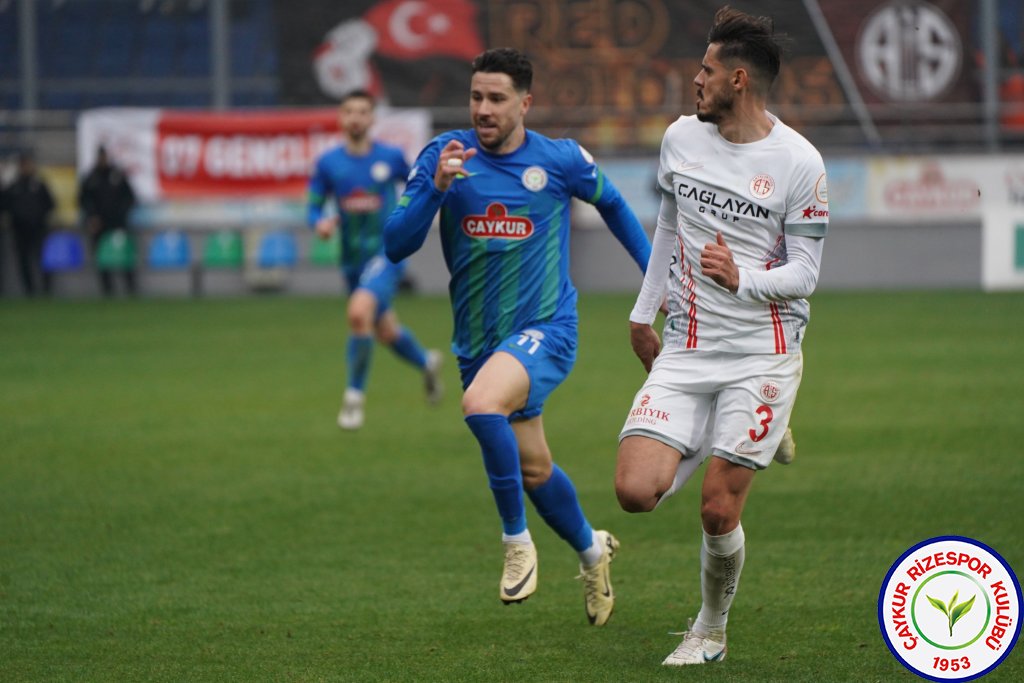 ÇAYKUR RİZESPOR A.Ş. 3 - 0 BITEXEN ANTALYASPOR