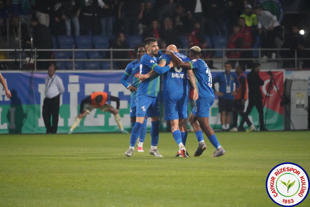 ÇAYKUR RİZESPOR 2 - 2 MKE ANKARAGÜCÜ