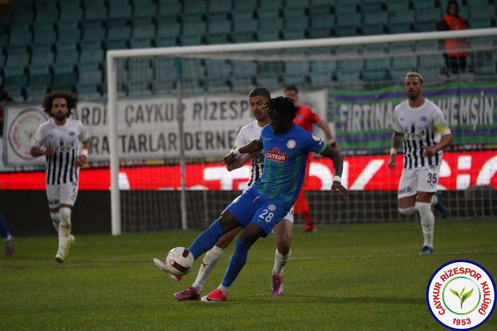ÇAYKUR RİZESPOR 0 - 0 KASIMPAŞA