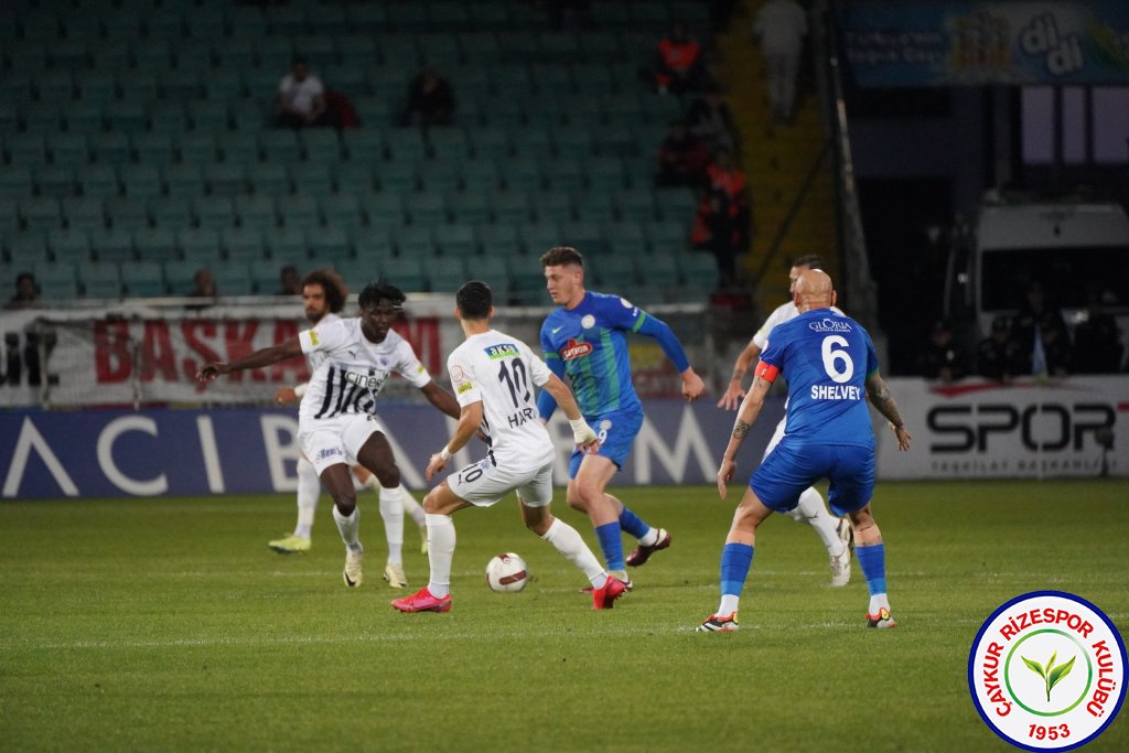 ÇAYKUR RİZESPOR 0 - 0 KASIMPAŞA