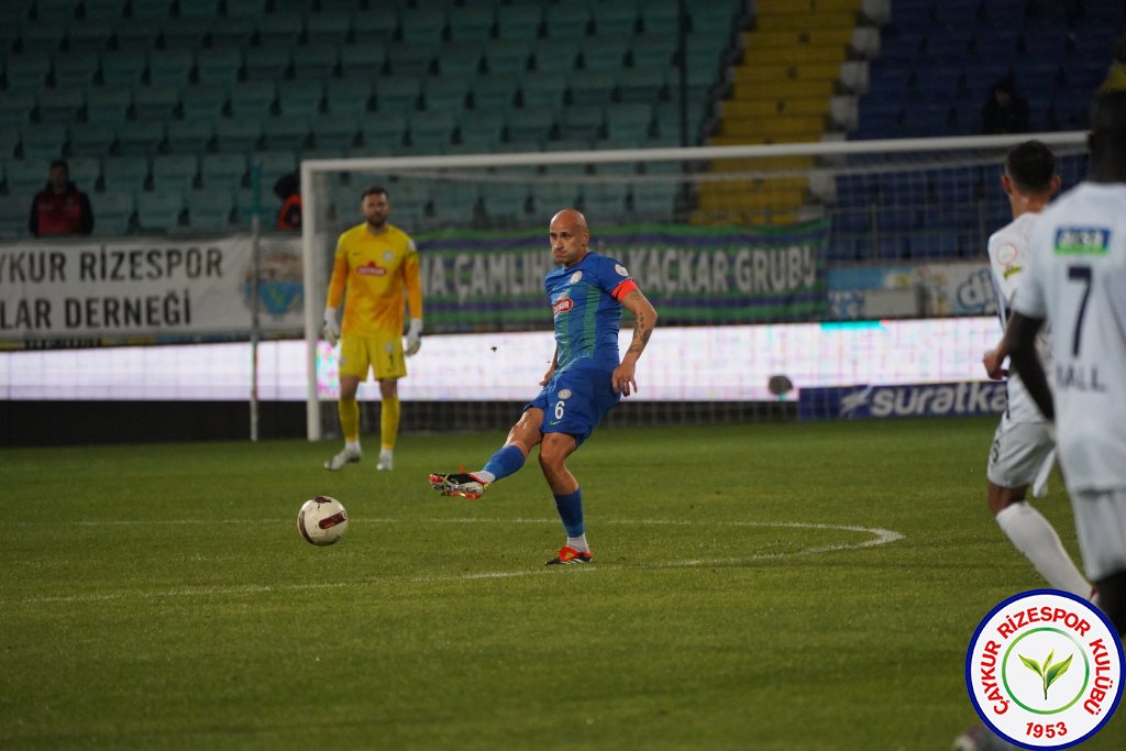 ÇAYKUR RİZESPOR 0 - 0 KASIMPAŞA