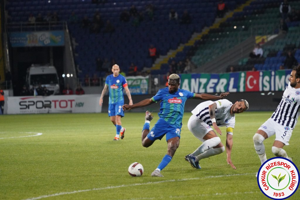 ÇAYKUR RİZESPOR 0 - 0 KASIMPAŞA