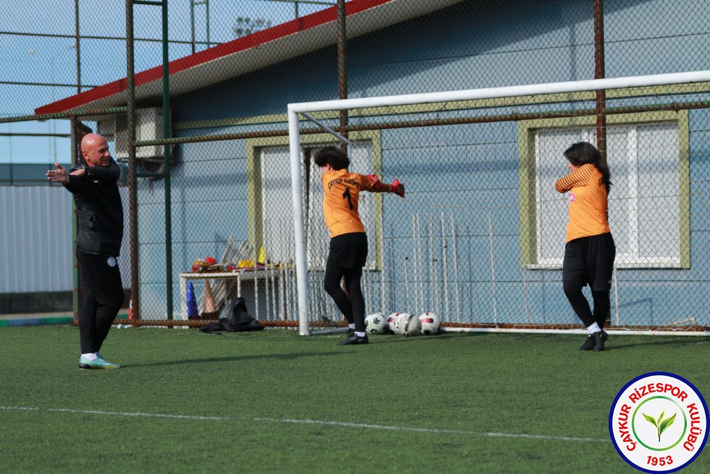 Çaykur Rizespor Kulübü - Rize Yeşilçayspor Kadın Futbol Takımı İş Birliği Devam Ediyor