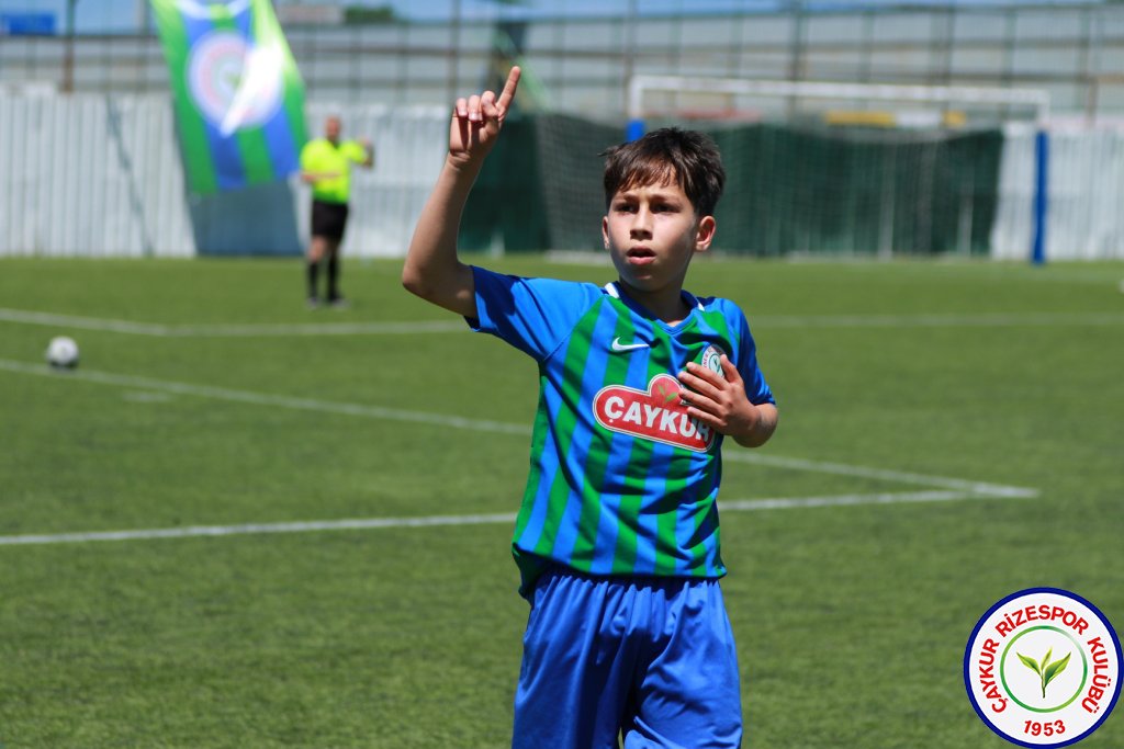 ULUSLARARASI U12 RİZE CUP 2024'DE HEYECAN DORUKTA