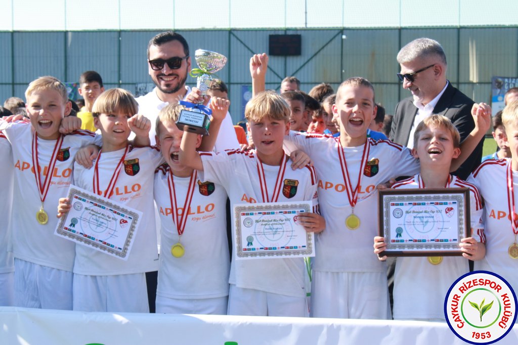 ULUSLARARASI U12 RİZE CUP 2024 KUPA TÖRENİ