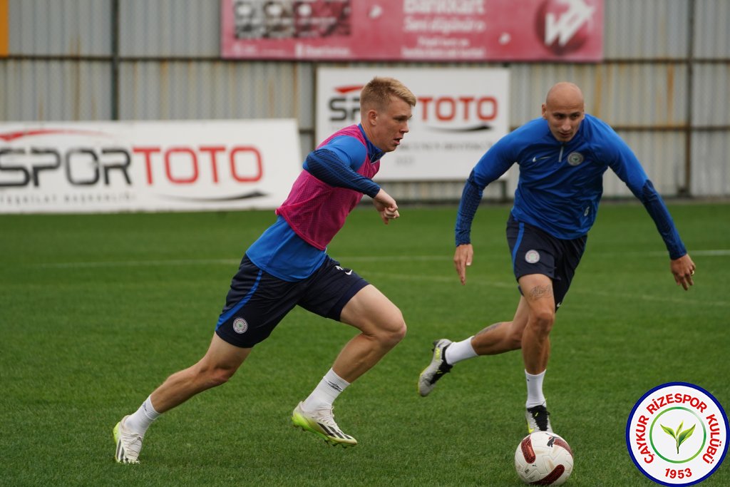 Faye ve Laine kiralık olarak Esenler Erokspor'a transfer oldu