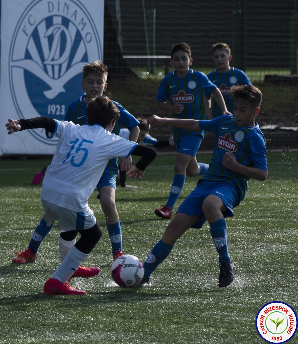 Çaykur Rizespor U11 Akademi Takımı Batum 2021 Uluslararası Futbol Turnuvasına Katıldı