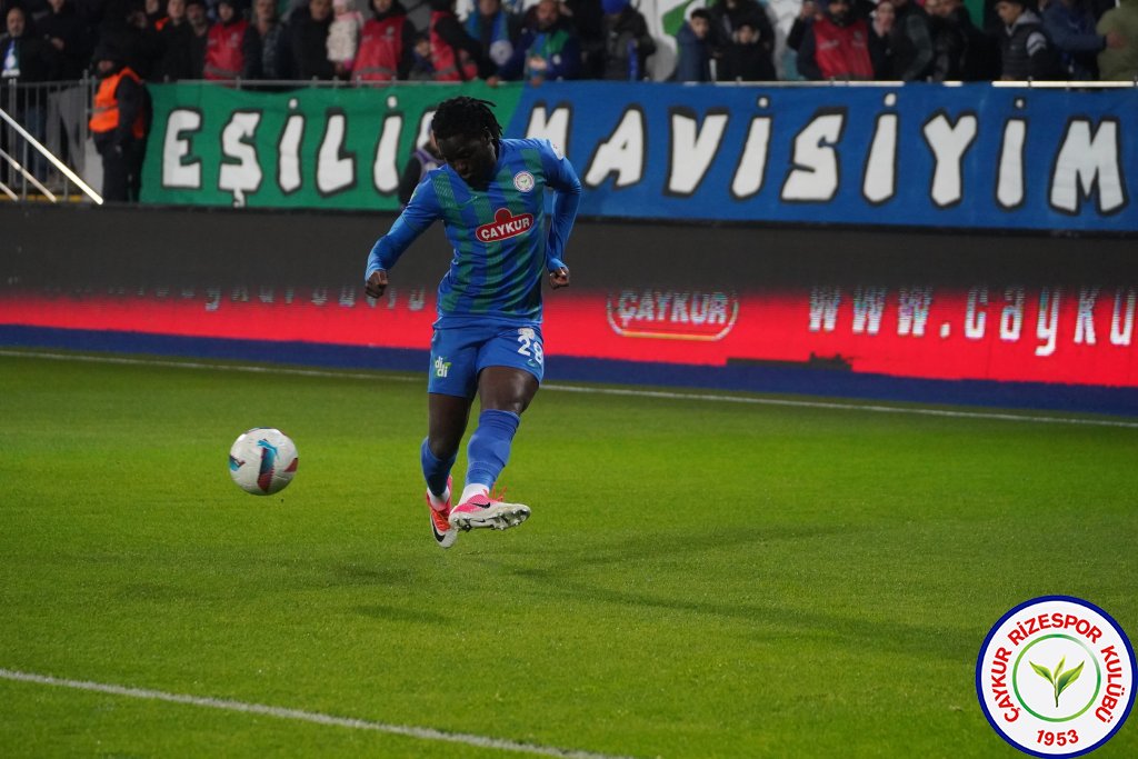 ÇAYKUR RİZESPOR 1 - 1 BEŞİKTAŞ