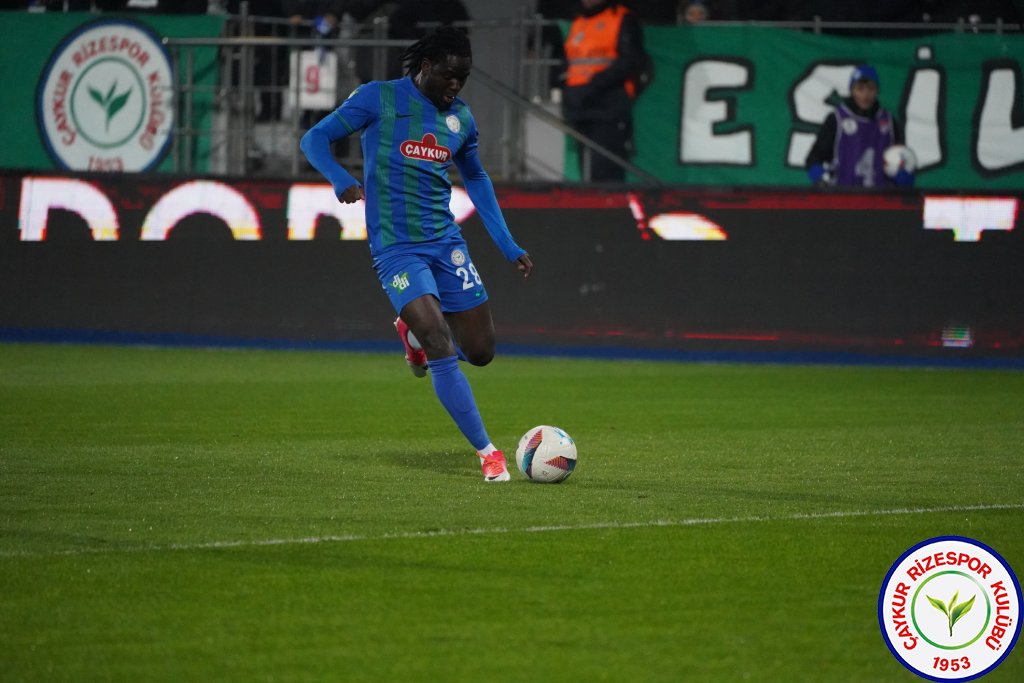 ÇAYKUR RİZESPOR 1 - 1 BEŞİKTAŞ