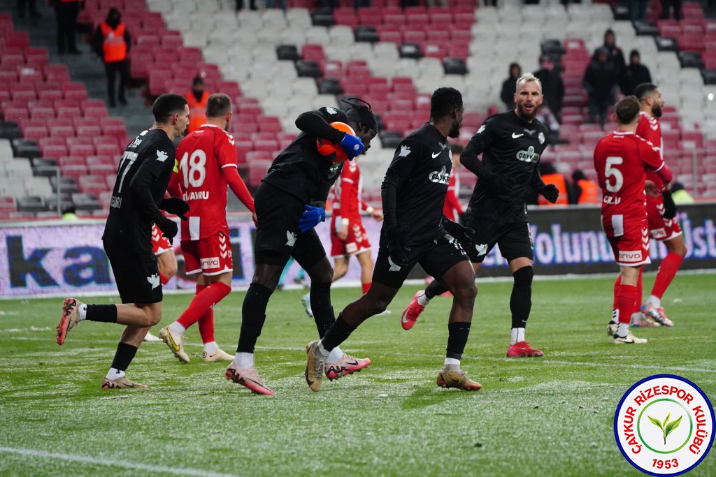 REEDER SAMSUNSPOR 2 - 3 ÇAYKUR RİZESPOR