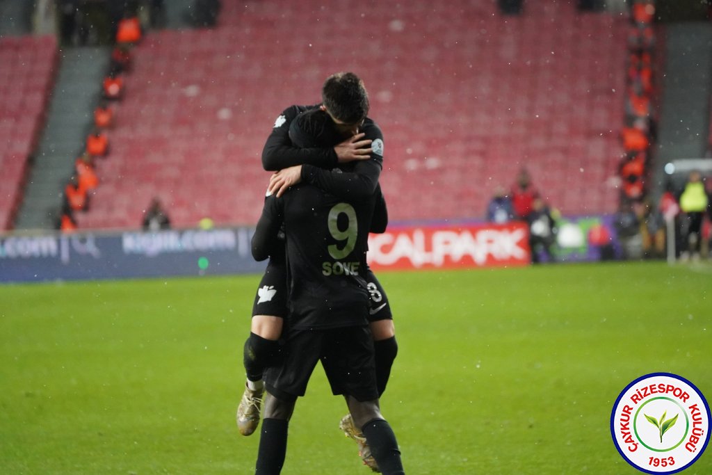 REEDER SAMSUNSPOR 2 - 3 ÇAYKUR RİZESPOR