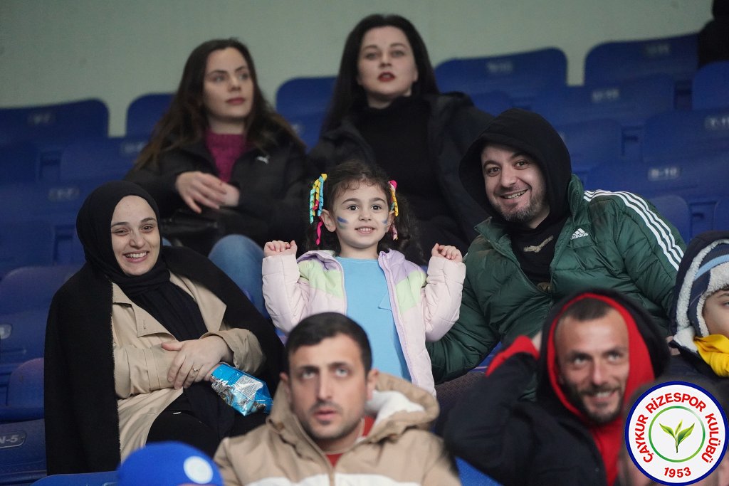 ÇAYKUR RİZESPOR 1 - 0 İKAS EYÜPSPOR