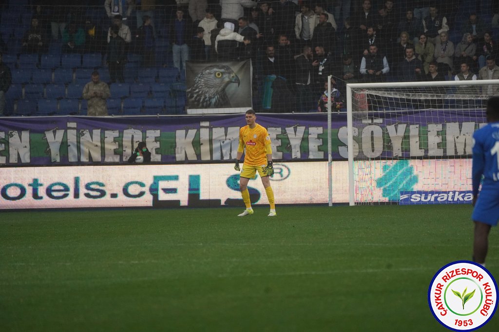 ÇAYKUR RİZESPOR 1 - 0 İKAS EYÜPSPOR