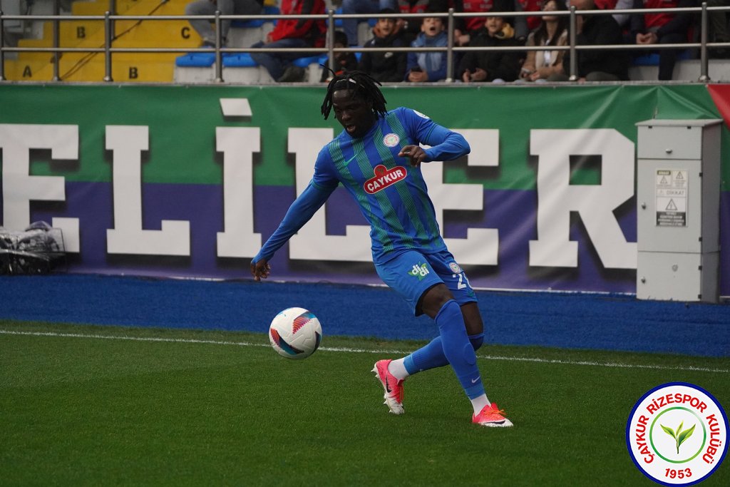 ÇAYKUR RİZESPOR 1 - 0 İKAS EYÜPSPOR