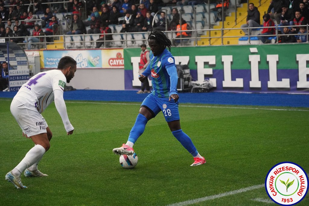 ÇAYKUR RİZESPOR 1 - 0 İKAS EYÜPSPOR